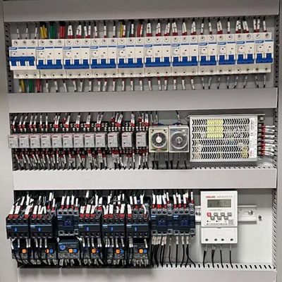 Новый и оригинальный IC755CSS12CDB PLC PAC контроллер с годовой гарантией и 24-часовым онлайн сервисом
